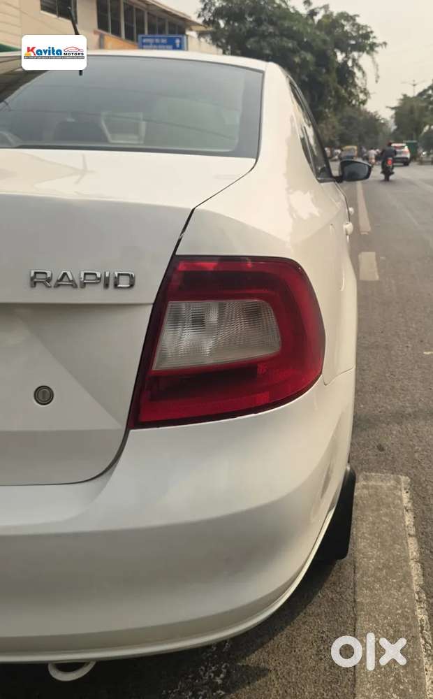 Skoda Rapid 1.5 Tdi Style/1.5 At Style, 2016, Diesel