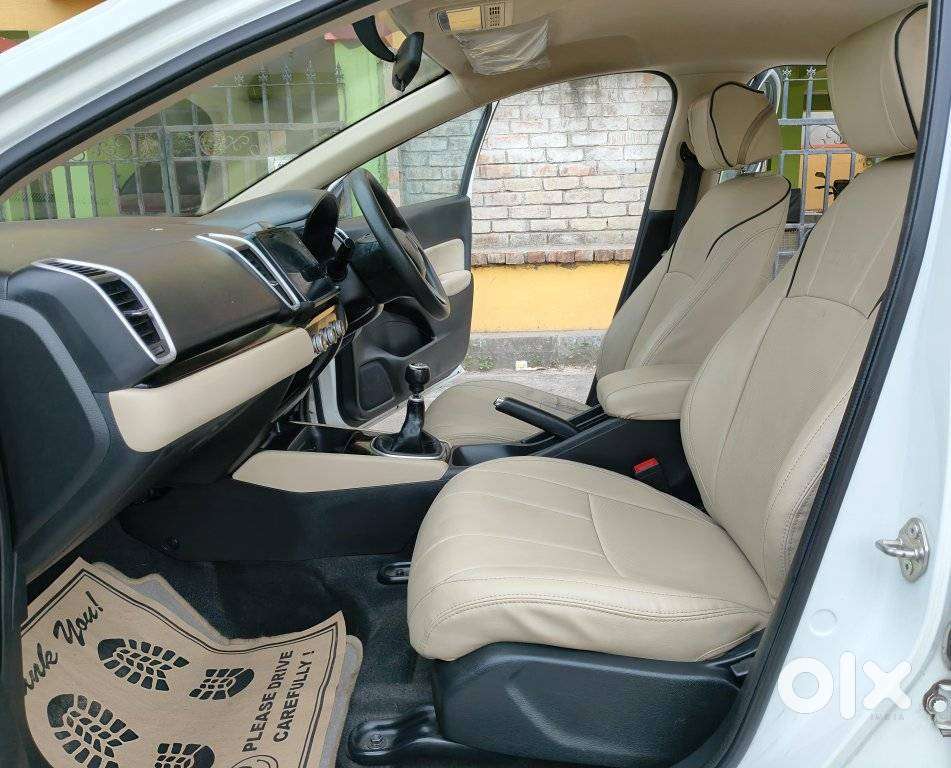 Honda City 1.5 V 5th Gen I-vtec Mt, 2022, Petrol