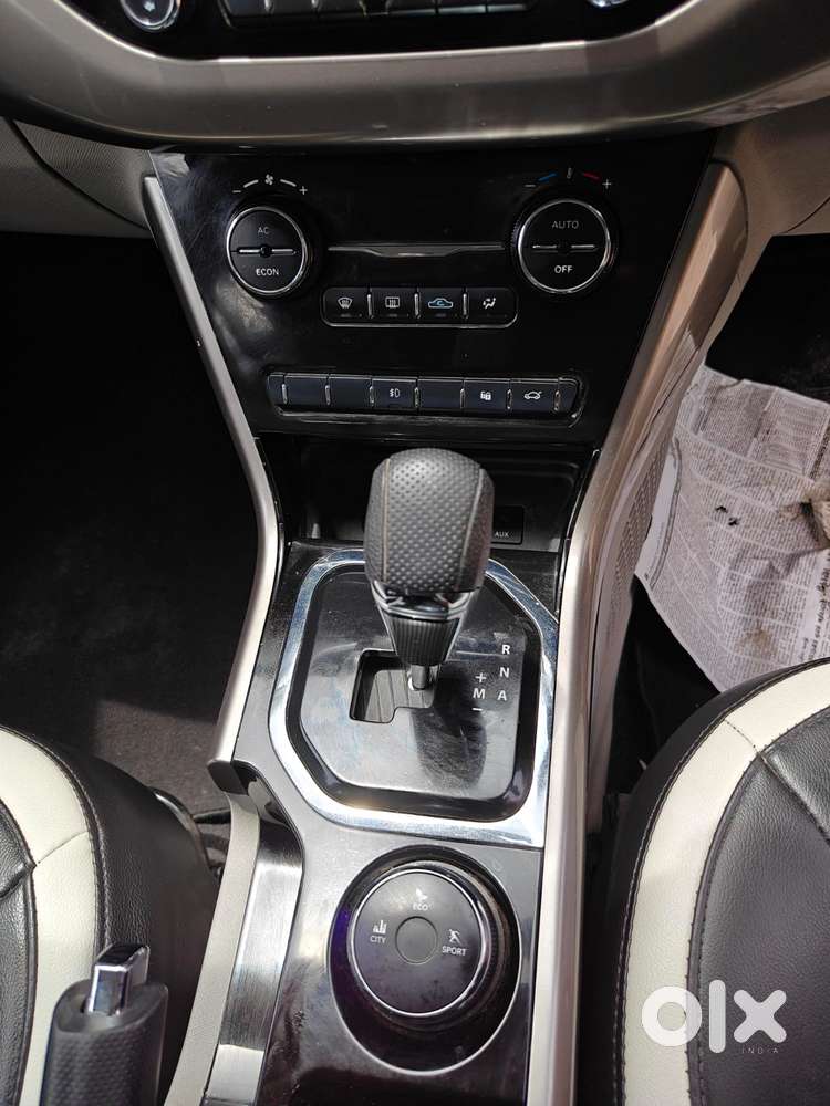 Tata Nexon 1.2 Revotron Xza Plus, 2018, Petrol