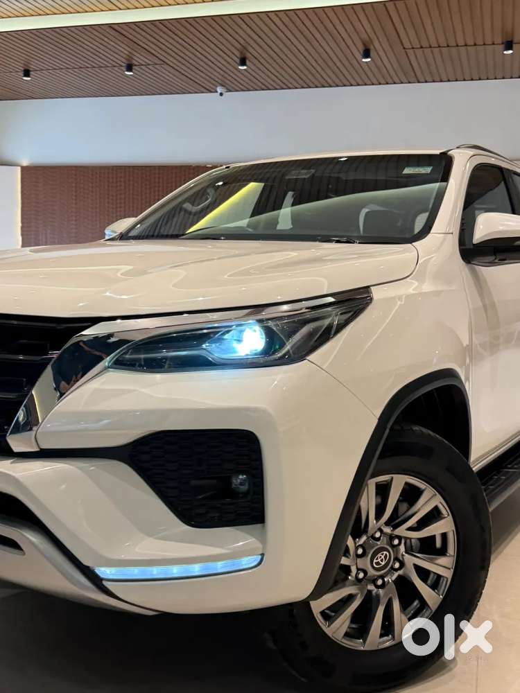 Toyota Fortuner 4x2 At, 2022, Diesel