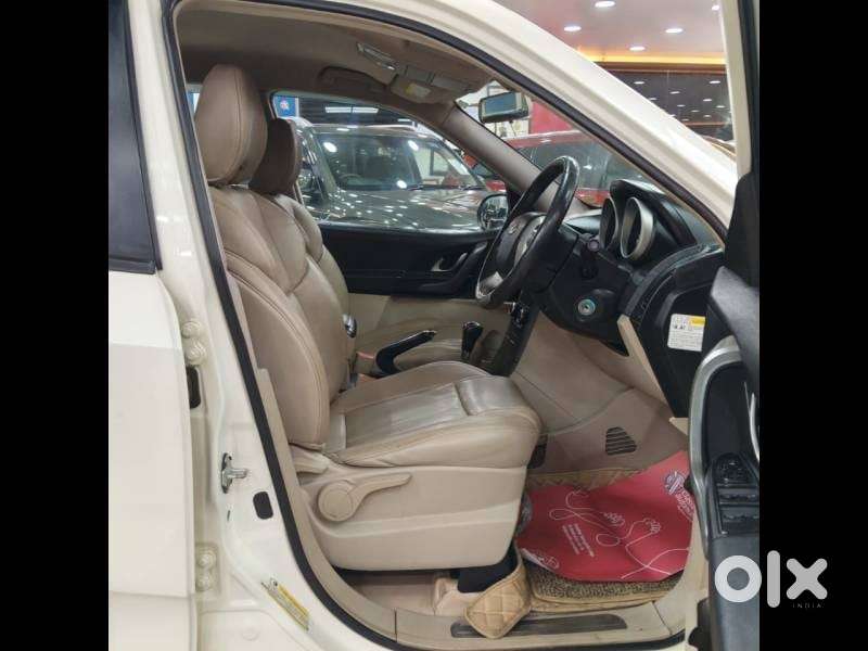 Mahindra Xuv500 W8 At, 2016, Diesel