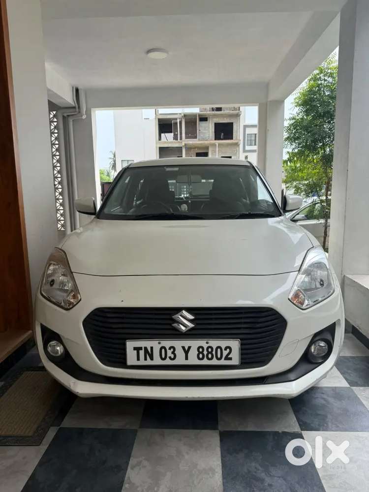 Maruti Swift Amt 2018 (cng)