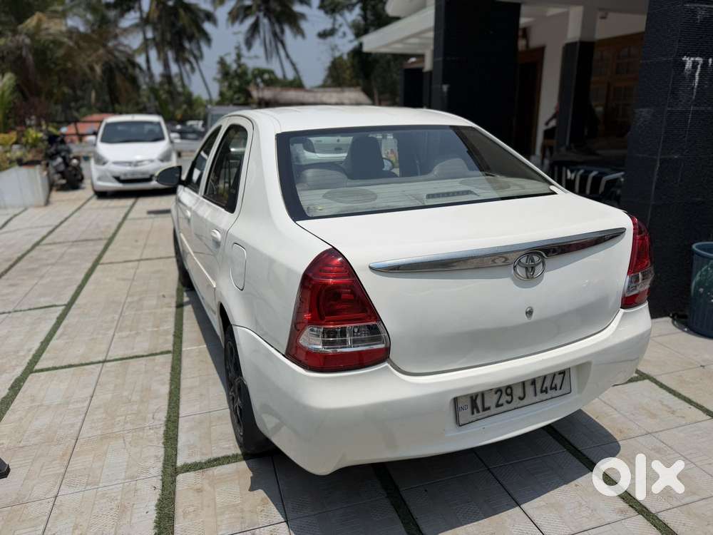 Toyota Etios 2013-2014 V, 2014, Petrol