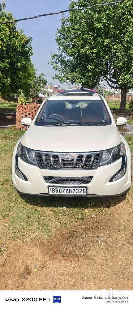 Mahindra Xuv500 2017 Diesel Well Maintained