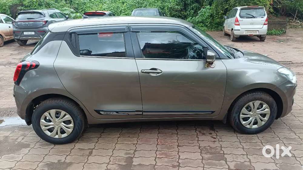 Maruti Suzuki Swift Vxi 2019