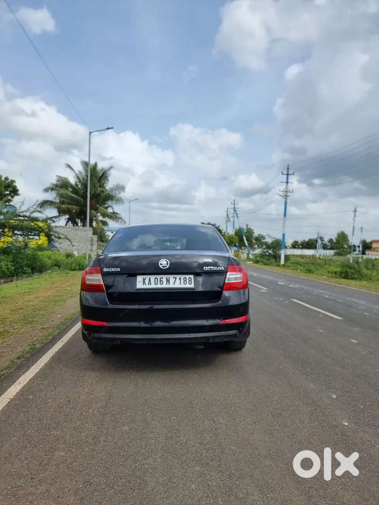 Skoda Octavia 2014 Diesel 121000 Km Driven