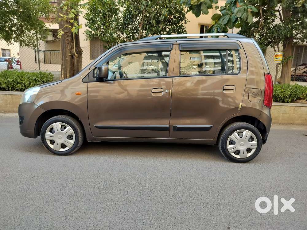 Maruti Suzuki Wagon R 1.0 Vxi Amt, 2017, Petrol