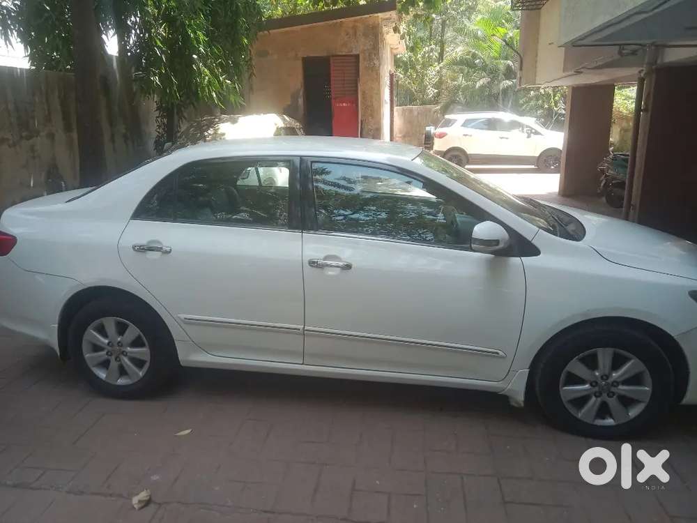 Toyota Corolla Altis 2009 Petrol 80500 Km Driven
