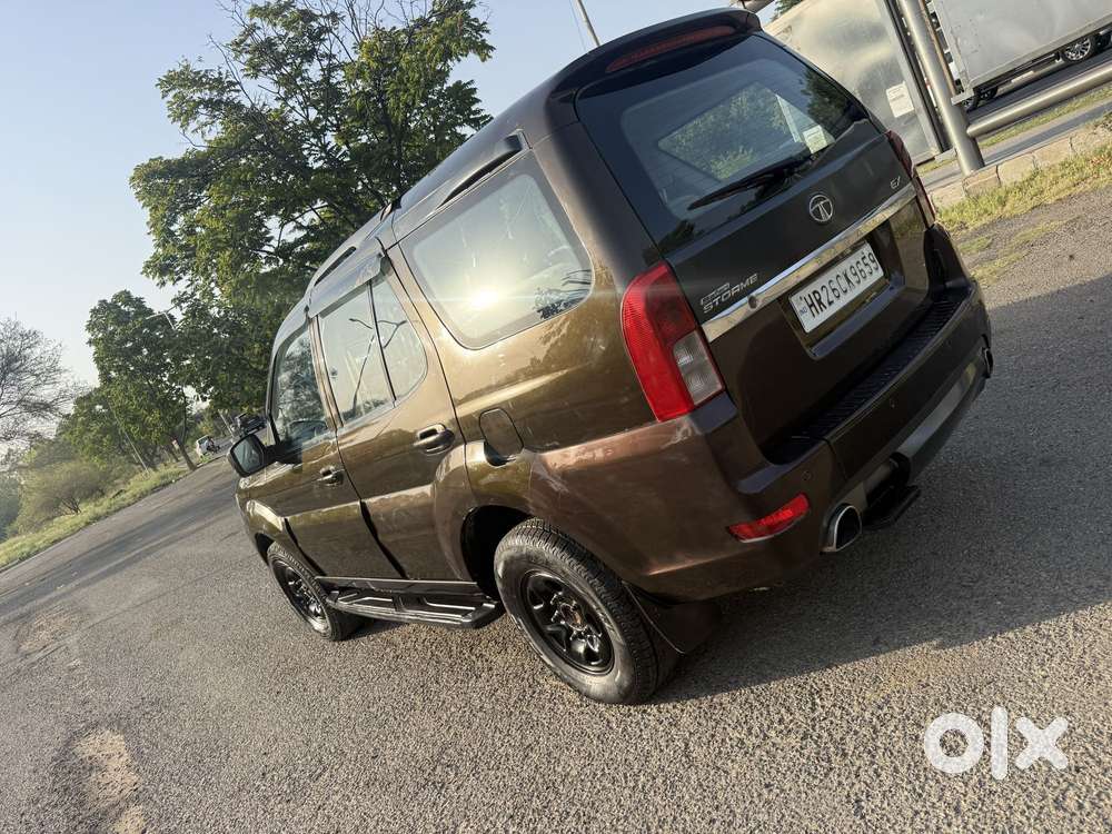 Tata Safari Storme, 2014, Diesel