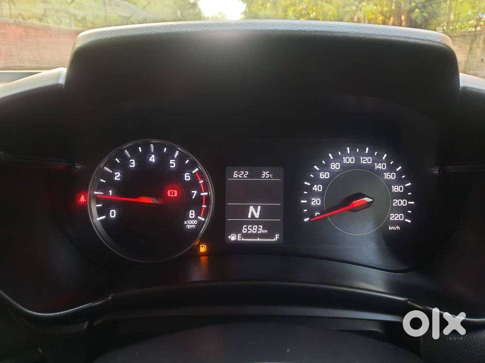 Maruti Suzuki Swift Vxi Ags, 2025, Petrol