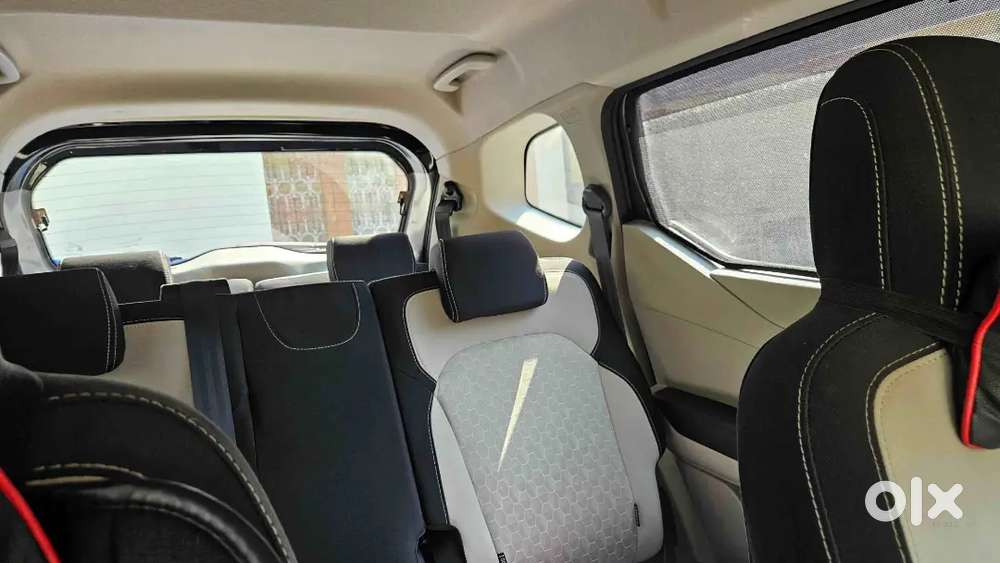 New  Model Dual Tone Fully Automatic Ventilated Seats Accesll