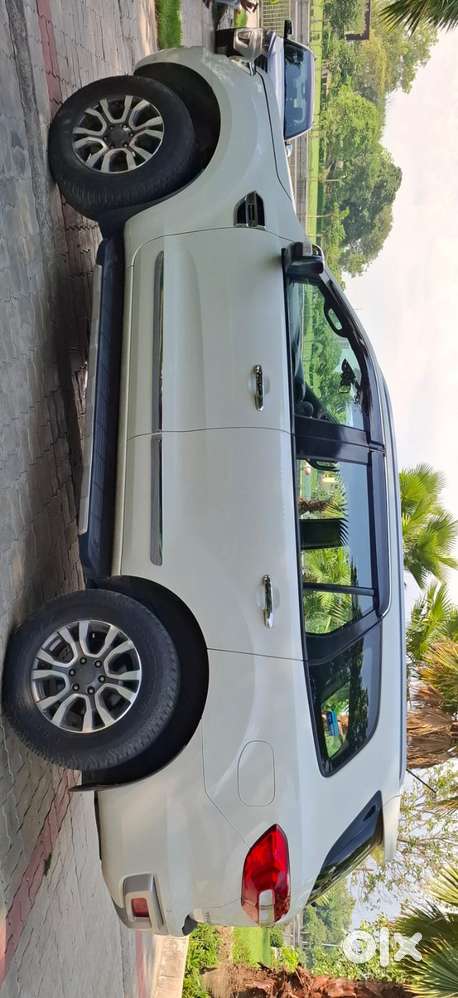 Ford Endeavour 2.2 Titanium At 4x2 Sunroof, 2020, Diesel