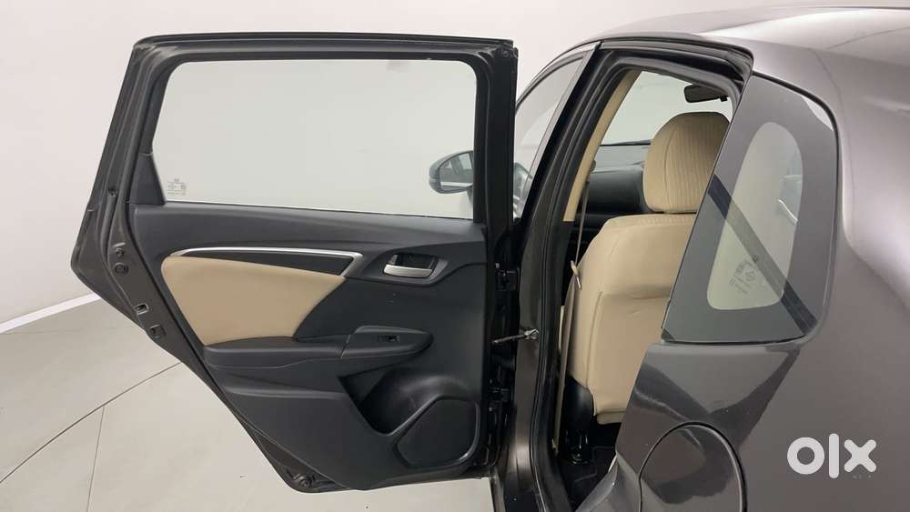 Honda Jazz V At I-vtec, 2015, Petrol