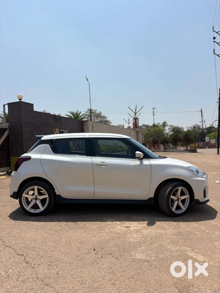 Maruti Suzuki Swift 2023 Petrol Well Maintained