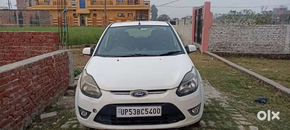 Ford Figo 2013 Diesel 90000 Km Driven