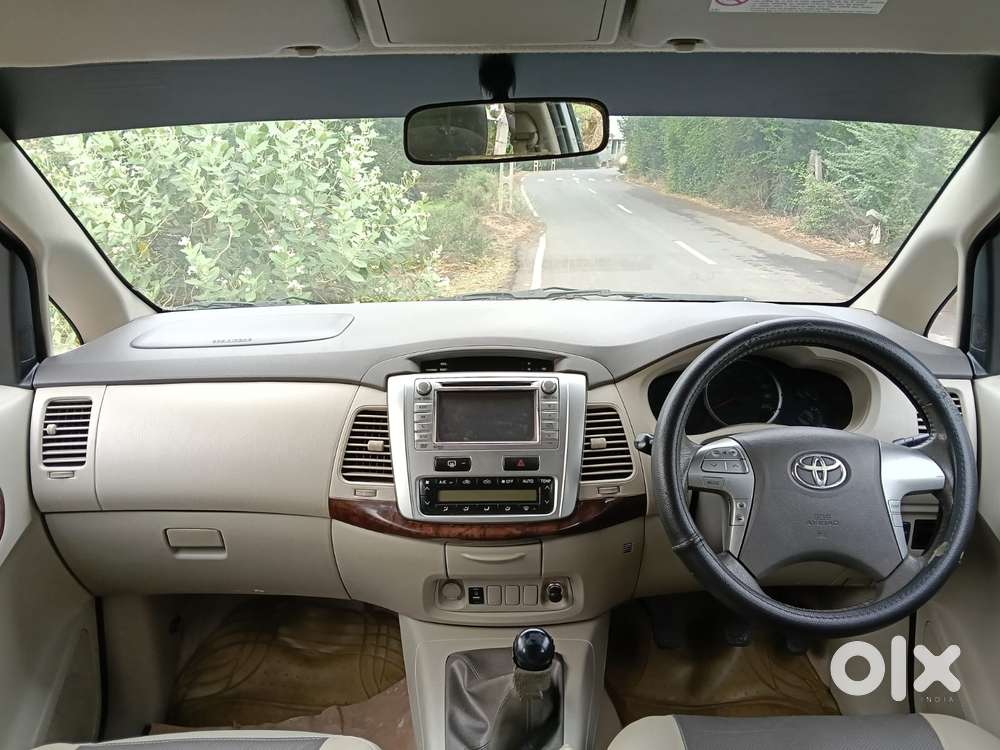Toyota Innova 2.5 V 7 Str, 2014, Diesel