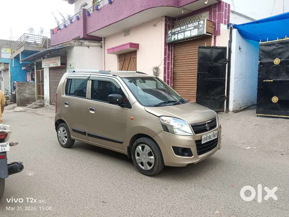 Maruti Suzuki Wagon R 2013 Petrol Well Maintained