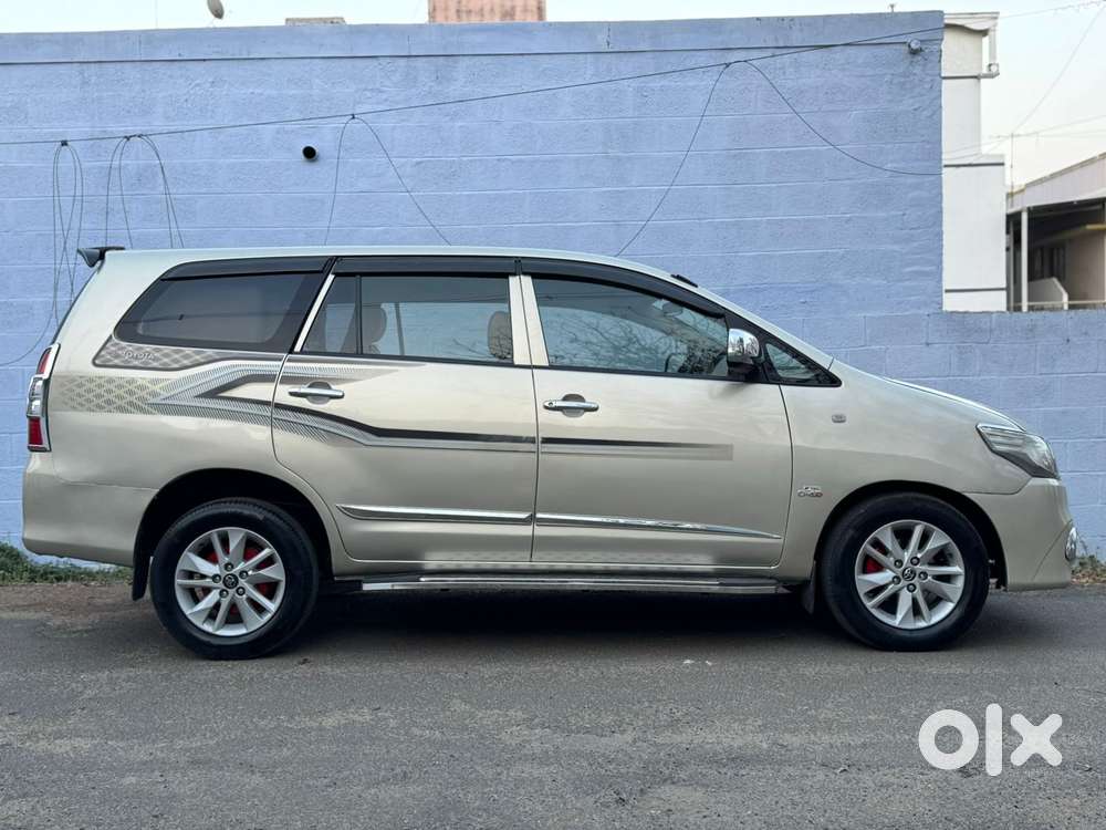 Toyota Innova 2.5 G (diesel) 7 Seater, 2015, Diesel