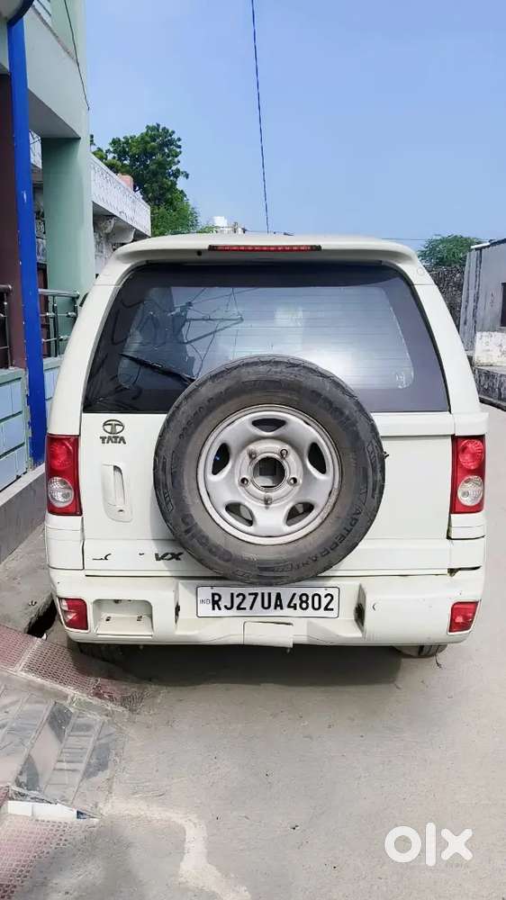 Tata Safari Dicor 2012