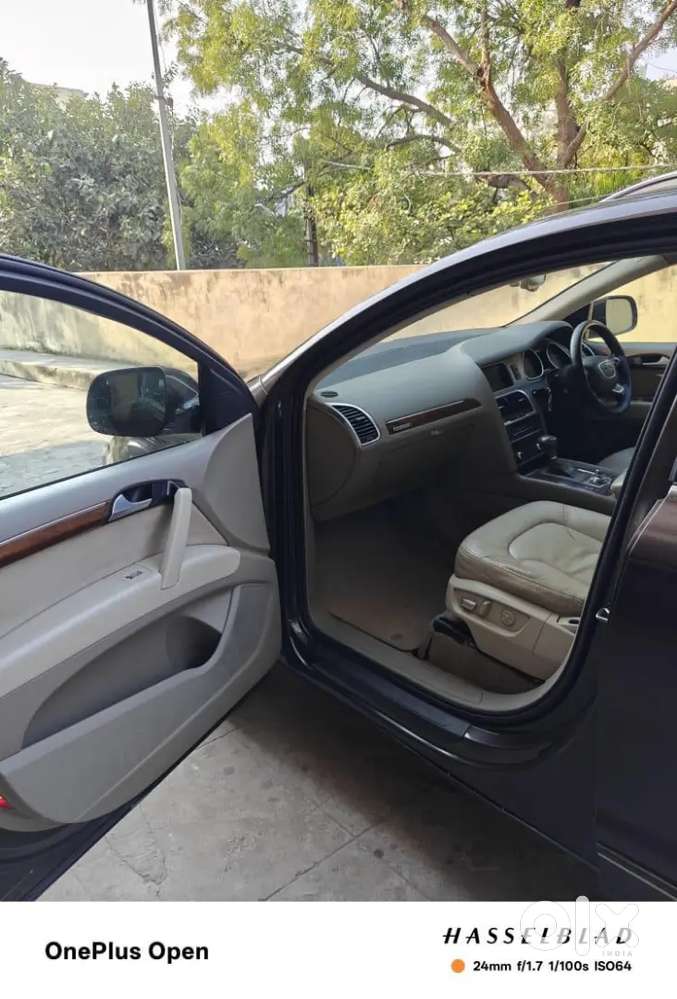 Auddi Q7 2013 Model 11.79999