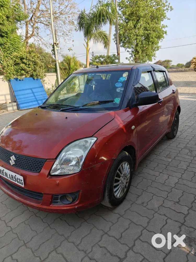 Maruti Suzuki Swift 2009 Petrol 123000 Km Driven