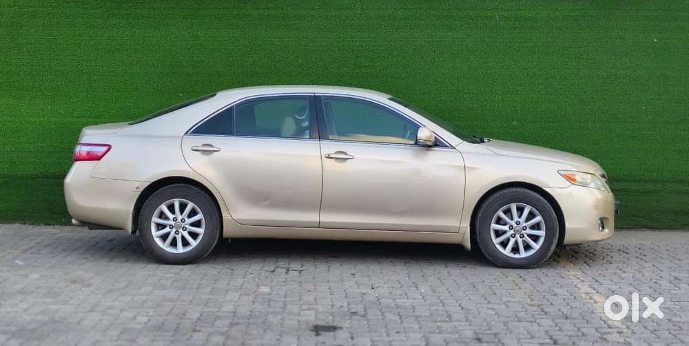 Toyota Camry, 2010, Petrol