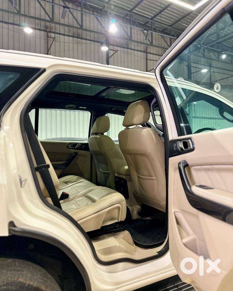 Ford Endeavour 3.2 Titanium At 4x4, 2017, Diesel
