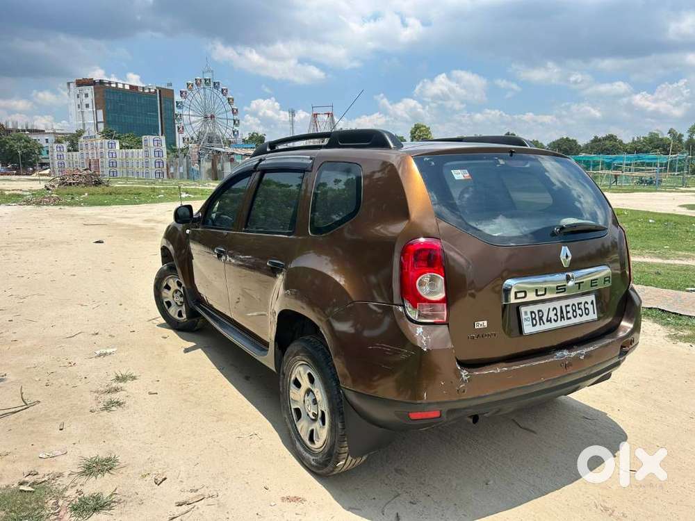 Renault Duster 2014 Petrol 105000 Km Driven