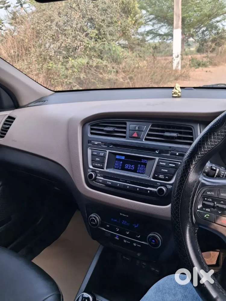 Hyundai Asta Top End, Nov 2014 Model