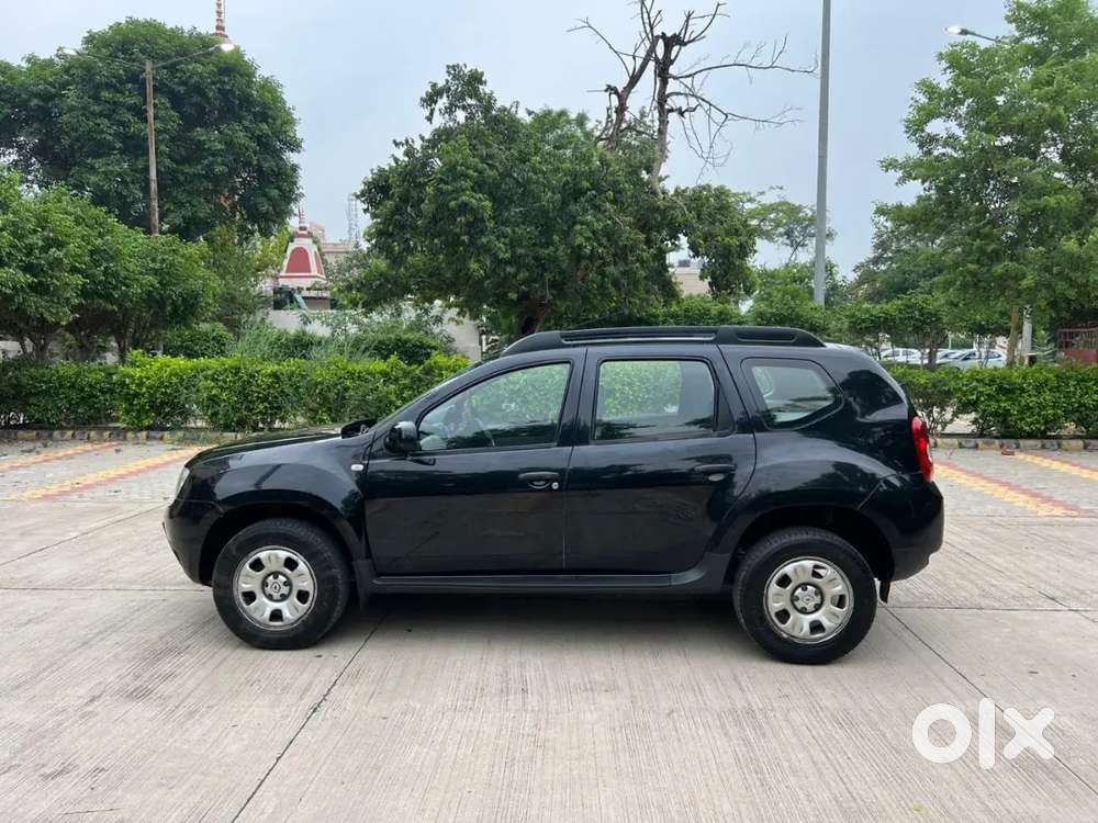 Renault Duster 2015 Petrol 65000 Km Driven