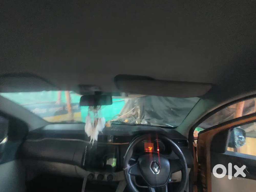 Renault Triber 2021 Cng & Hybrids 180000 Km Driven