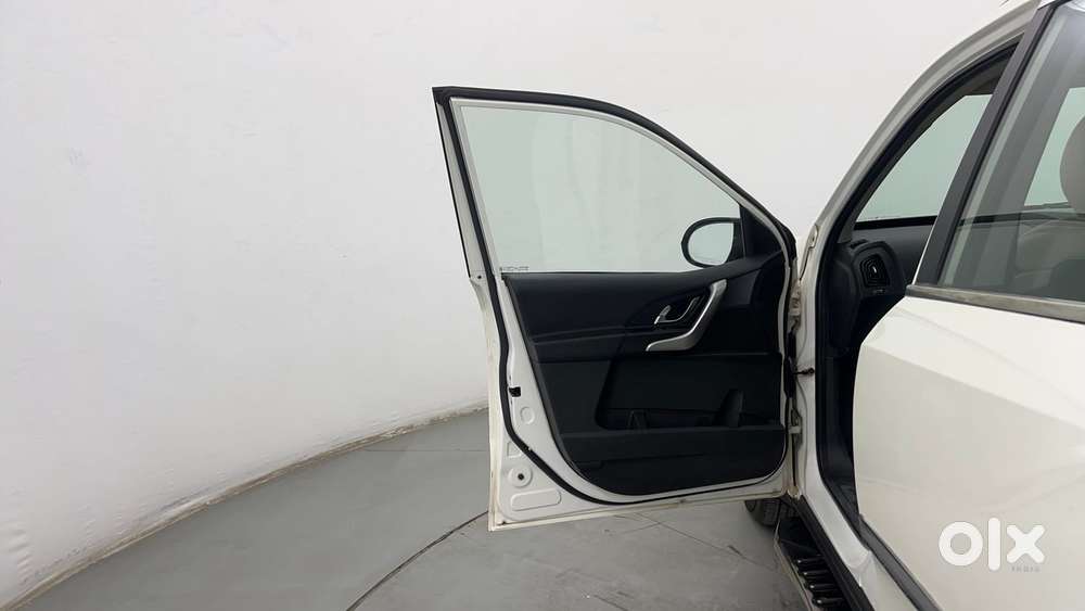 Mahindra Xuv500 W9 2wd, 2019, Diesel