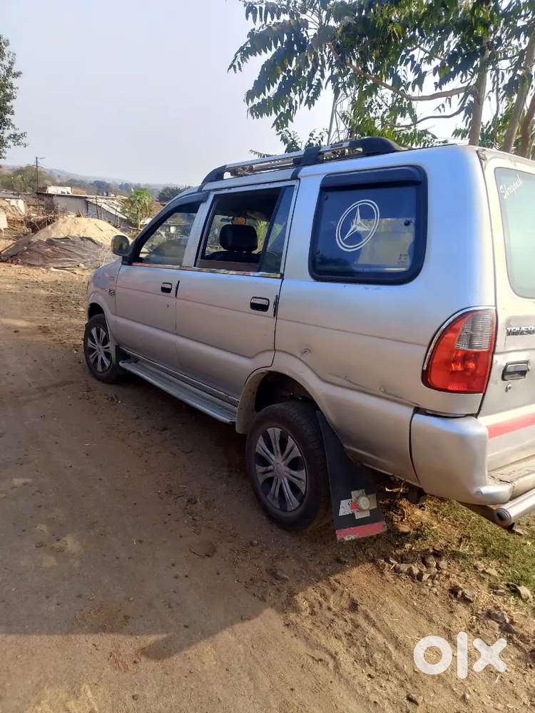 Chevrolet Tavera 2011