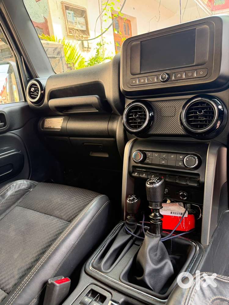 Mahindra Thar Petrol 4x42021