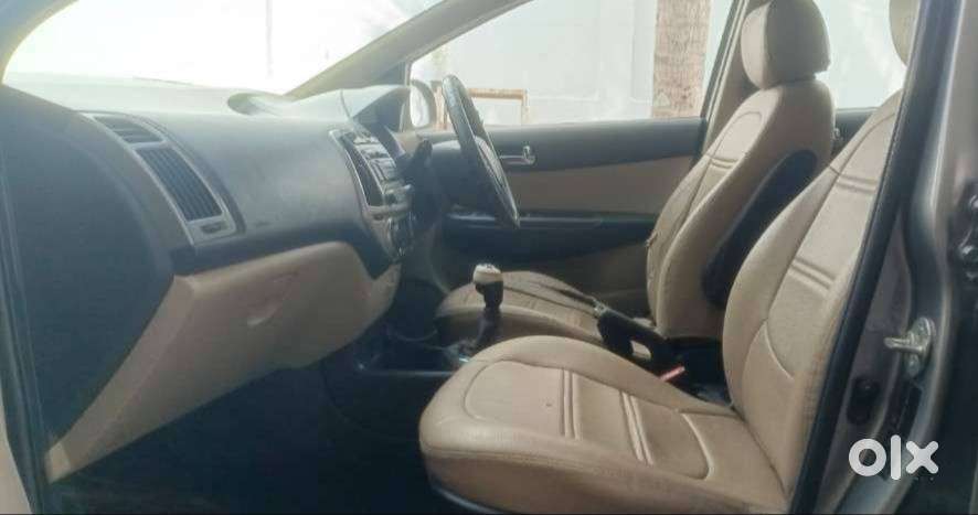 Hyundai I20 Asta Elite (top-end) Diesel 2012  Excellent Condition