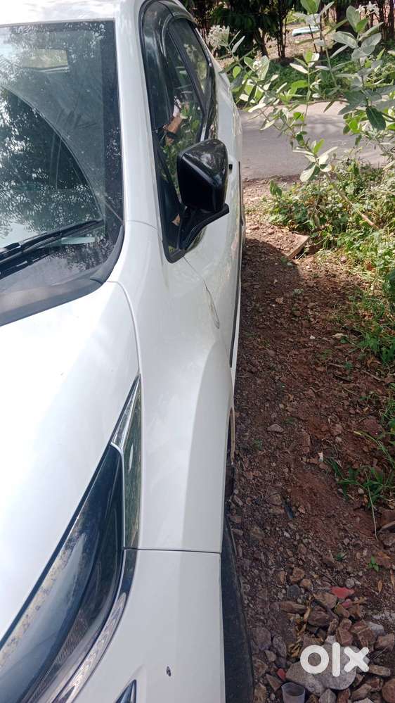 Altroz Car