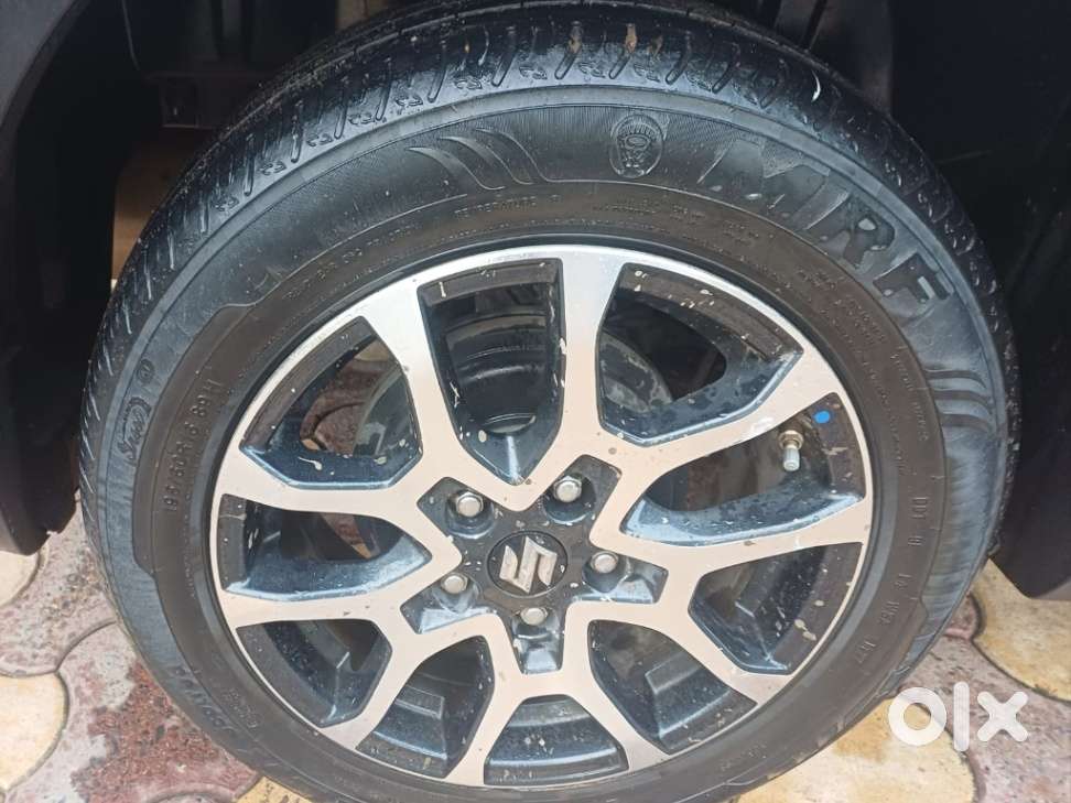Maruti Suzuki Xl6 1.5 Alpha Plus At, 2022, Petrol