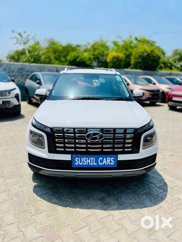 Hyundai Venue 1.0 Sx (o) Turbo Dct, 2025, Petrol