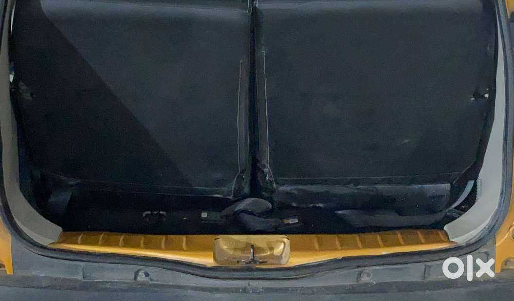 Renault Triber Rxz, 2020, Petrol