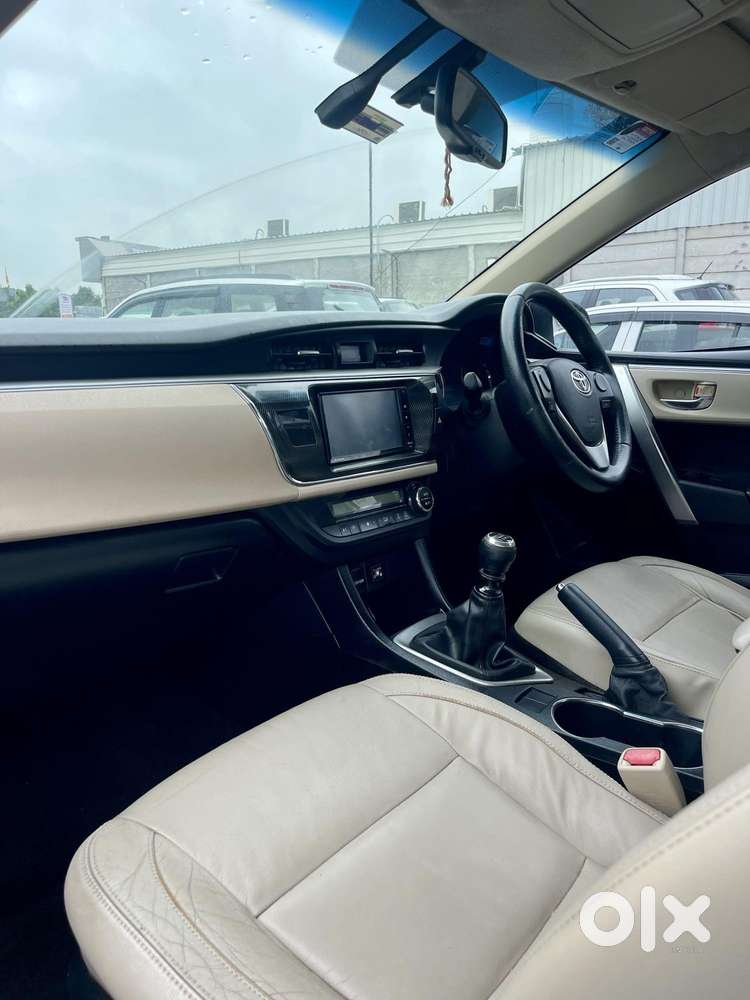 Toyota Corolla Altis 2013-2017 G Mt, 2016, Cng & Hybrids