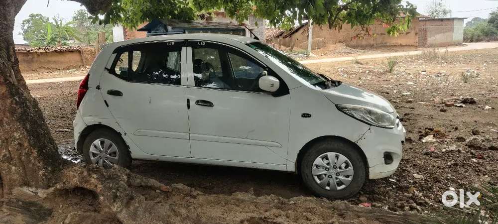 Hyundai I10 Sportz 2013