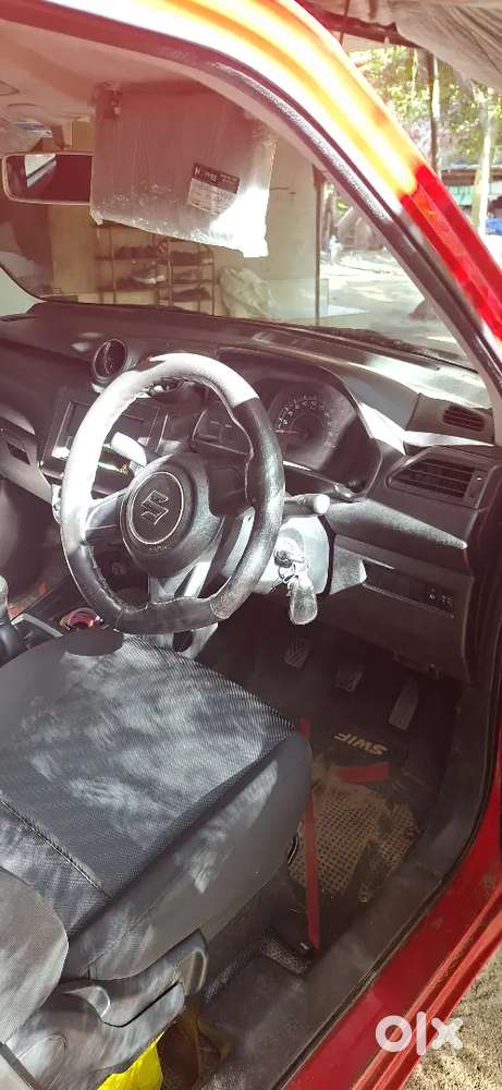 2018 Maruti Swift Lxi