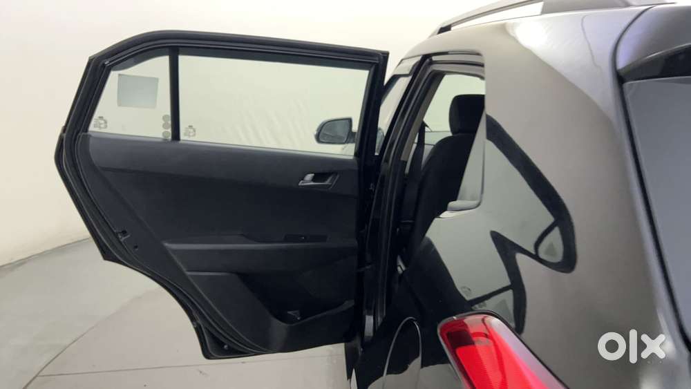 Hyundai Creta 1.6 Sx Plus Petrol At, 2017, Petrol