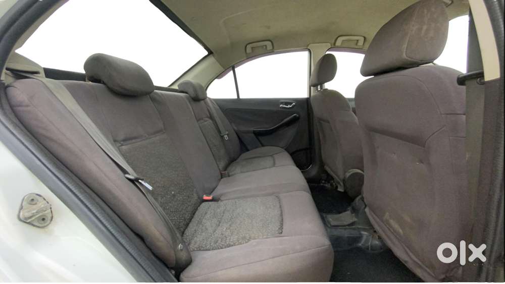 Tata Zest  1.3 Quadrajet Xt 90ps, 2015, Diesel
