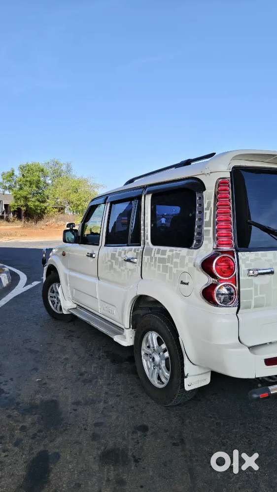 Mahindra Scorpio 2012 Diesel Automatic