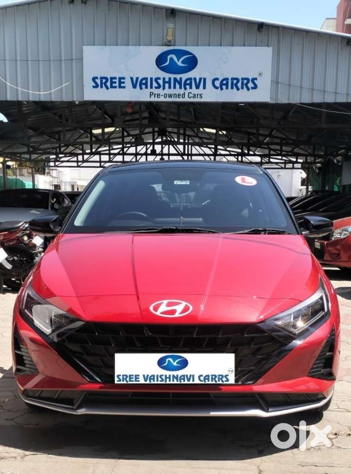 Hyundai I20 Asta (o) 1.2 Ivt Dual Tone, 2025, Petrol