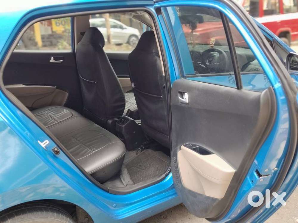 Hyundai Grand I10 Sportz, 2017, Petrol