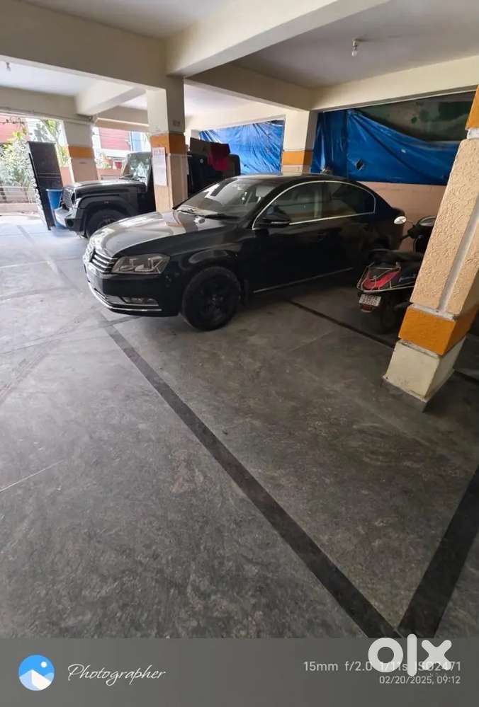 Volkswagen Passat 2012 Diesel 105000 Km Driven