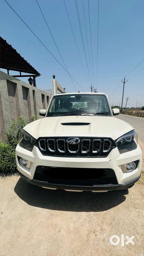 Mahindra Scorpio 2022 Diesel Well Maintained