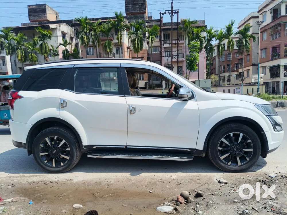 Xuv500 W11
